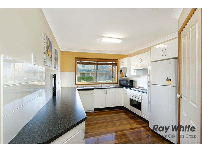 2/39 Tyrrel Street, Flinders NSW 2529