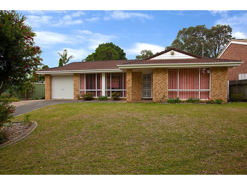 5 Allinga Drive, Oak Flats NSW 2529