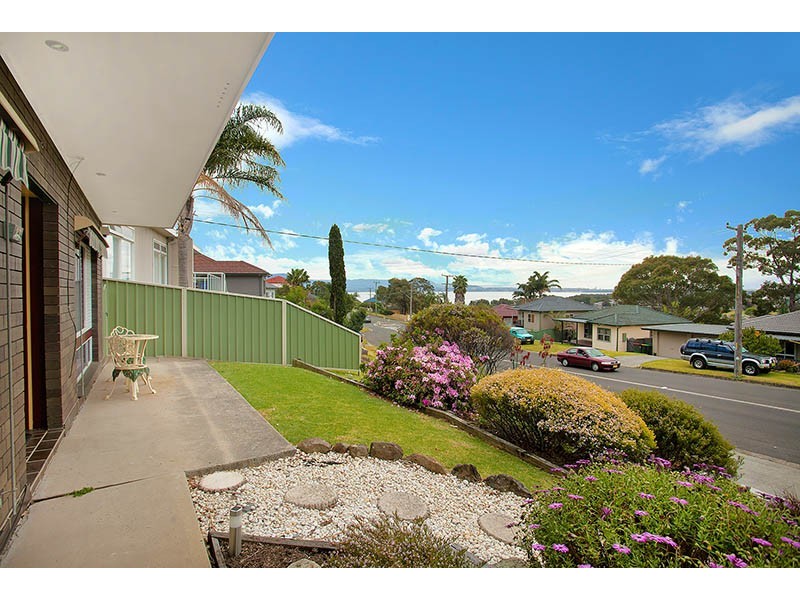 87 Landy Drive, Mount Warrigal NSW 2528