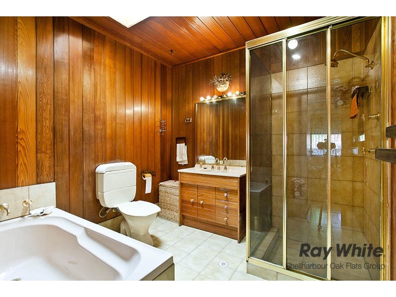 18 Venn Street, Berkeley NSW 2506