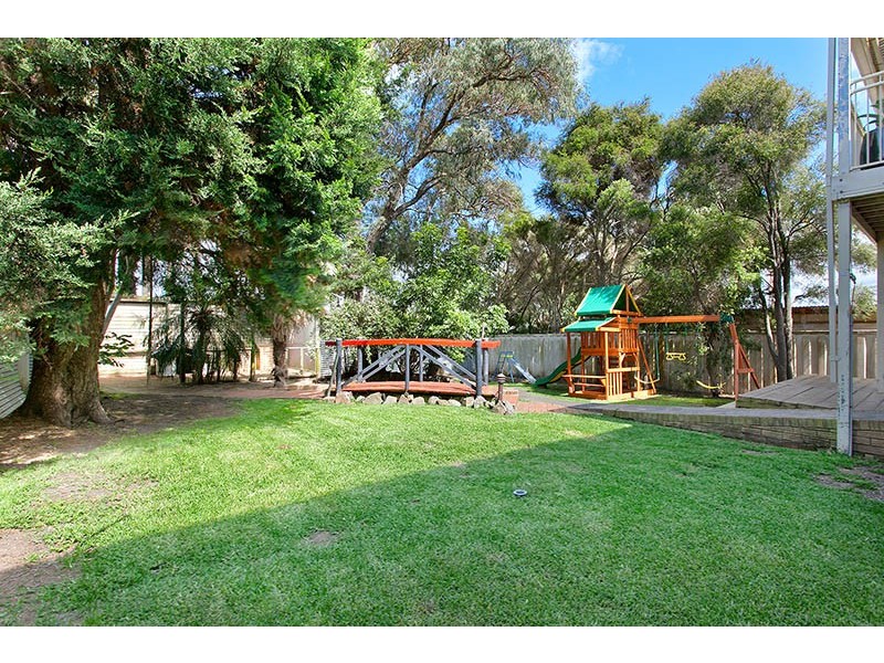 84 Captain Cook Drive, Barrack Heights NSW 2528