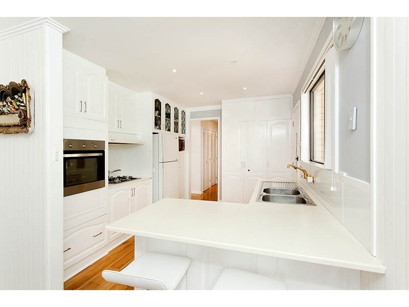 84 Captain Cook Drive, Barrack Heights NSW 2528