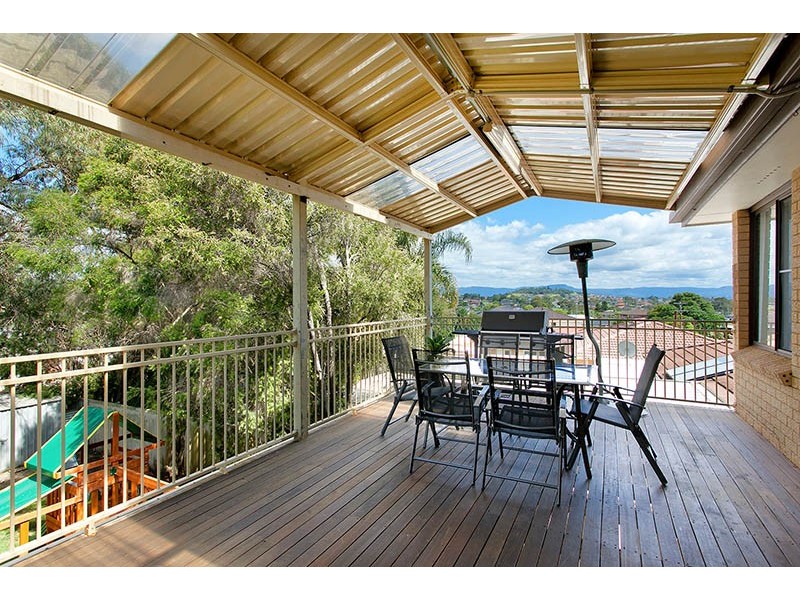 84 Captain Cook Drive, Barrack Heights NSW 2528