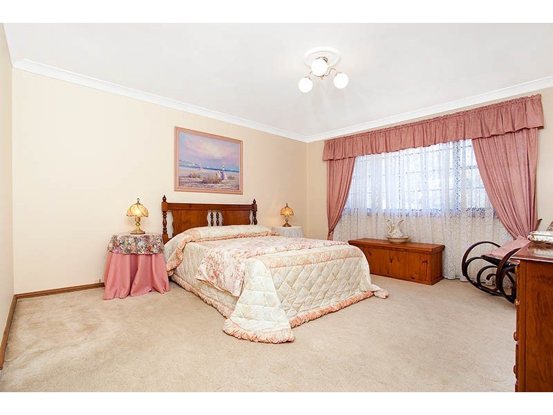 46 Tarra Crescent, Oak Flats NSW 2529