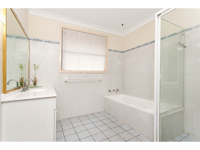 78 Madigan Boulevarde, Mount Warrigal NSW 2528