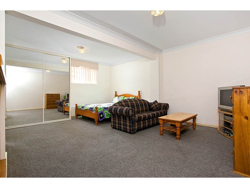 78 Madigan Boulevarde, Mount Warrigal NSW 2528