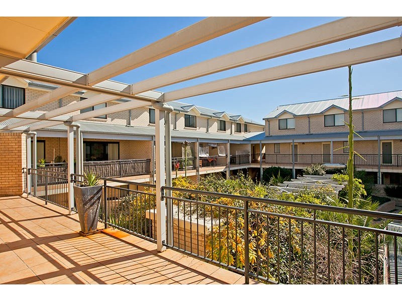 17/28 Addison Street, Shellharbour NSW 2529