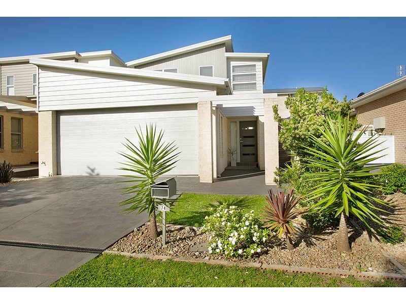 74 Whittaker Street, Flinders NSW 2529