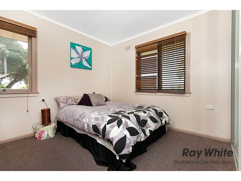 7 Scarf Avenue, Mount Warrigal NSW 2528
