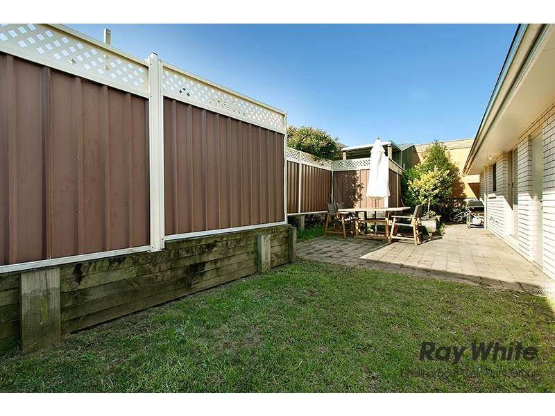 102 Fisher Street, Oak Flats NSW 2529