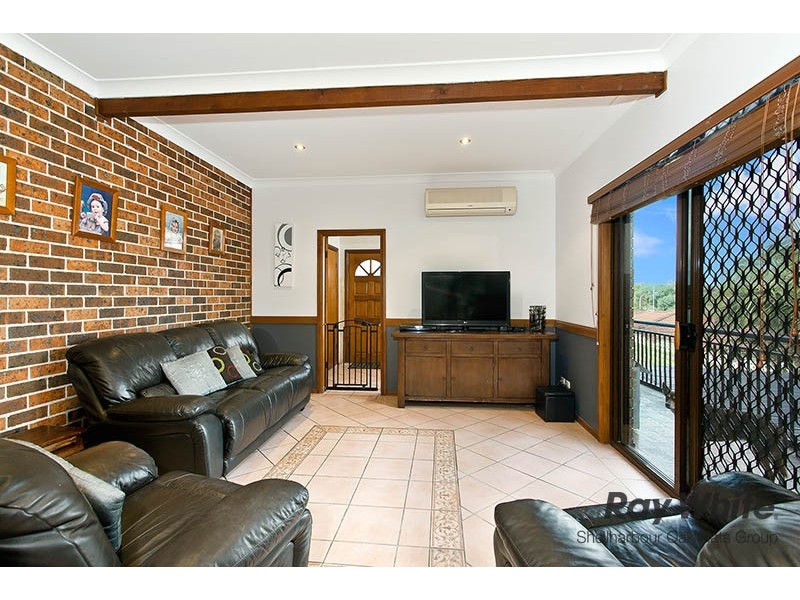 4 Kestrel Close, Shellharbour NSW 2529