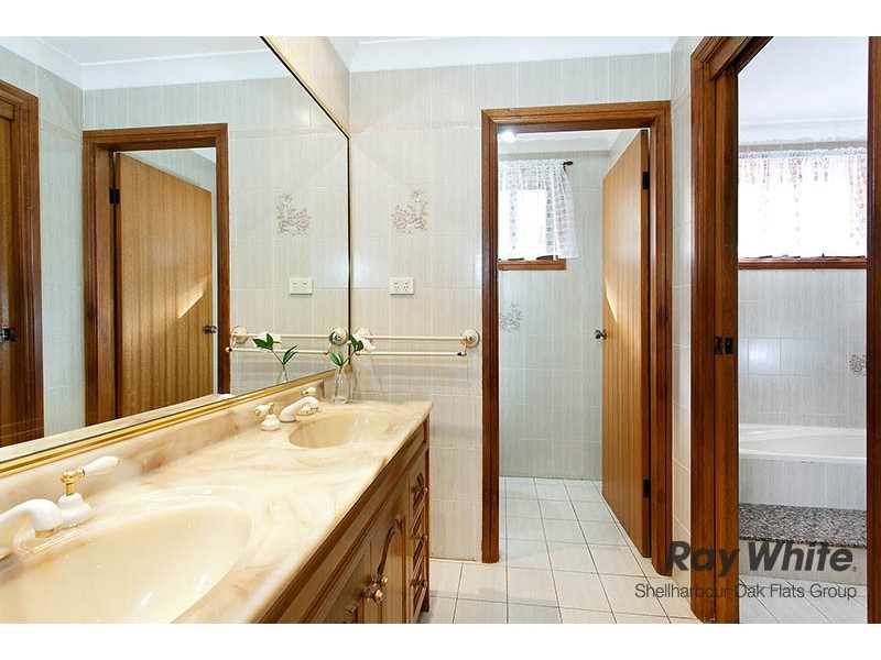 4 Kestrel Close, Shellharbour NSW 2529