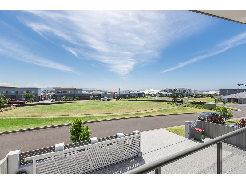 14 Barnbougle Mews, Shell Cove NSW 2529