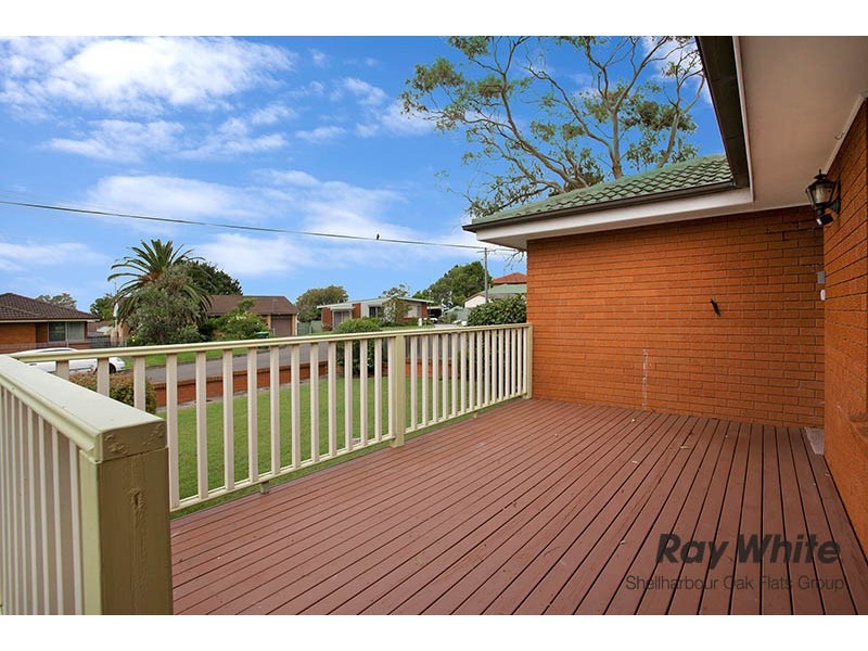 14 Stewart Place, Barrack Heights NSW 2528