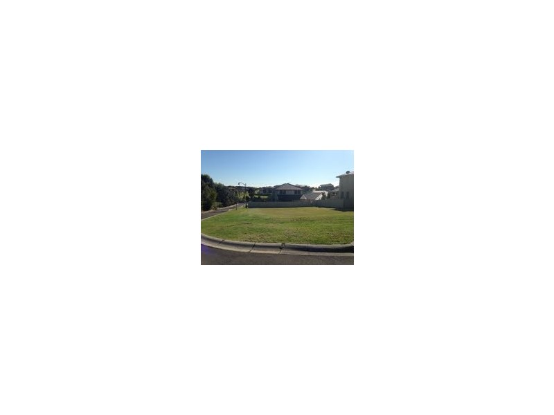 10 Hayman Crescent, Shell Cove NSW 2529