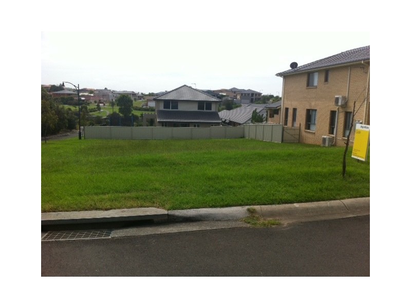 10 Hayman Crescent, Shell Cove NSW 2529