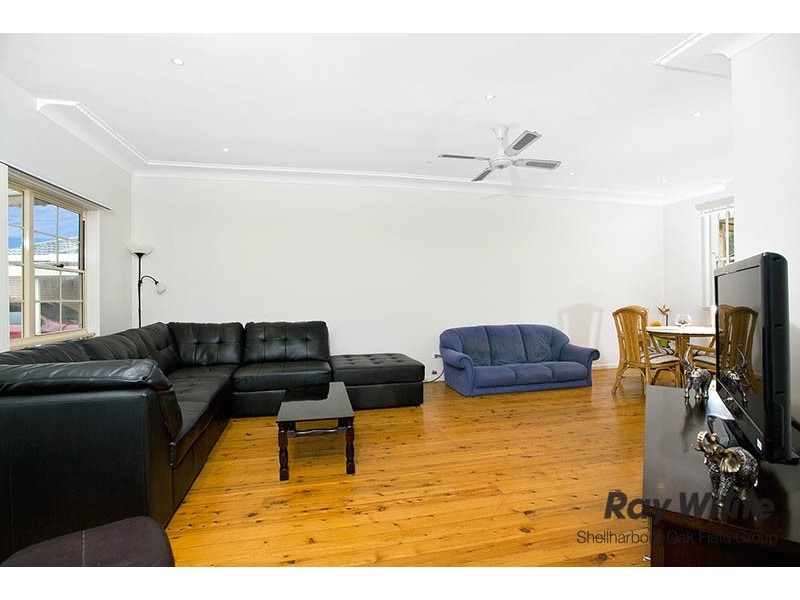 74 The Boulevarde, Oak Flats NSW 2529