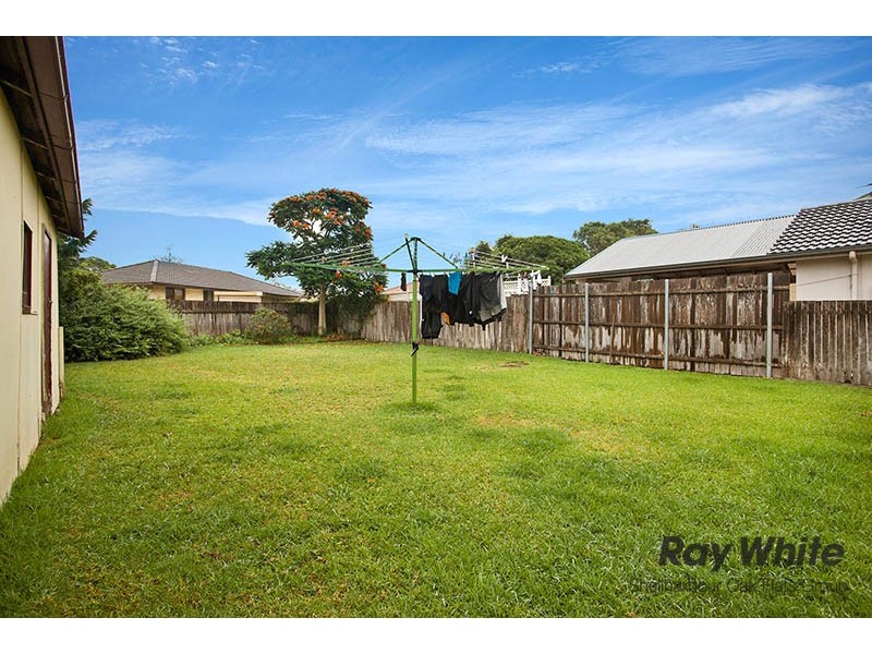 74 The Boulevarde, Oak Flats NSW 2529