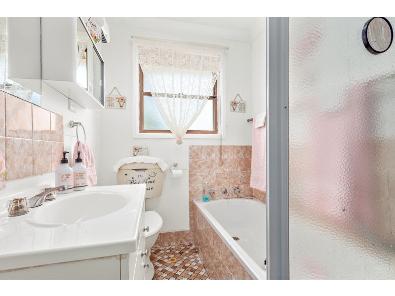 3/144 Central Avenue, Oak Flats NSW 2529