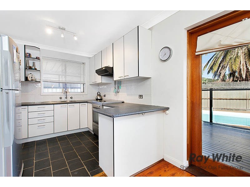 24 Waratah Avenue, Albion Park Rail NSW 2527