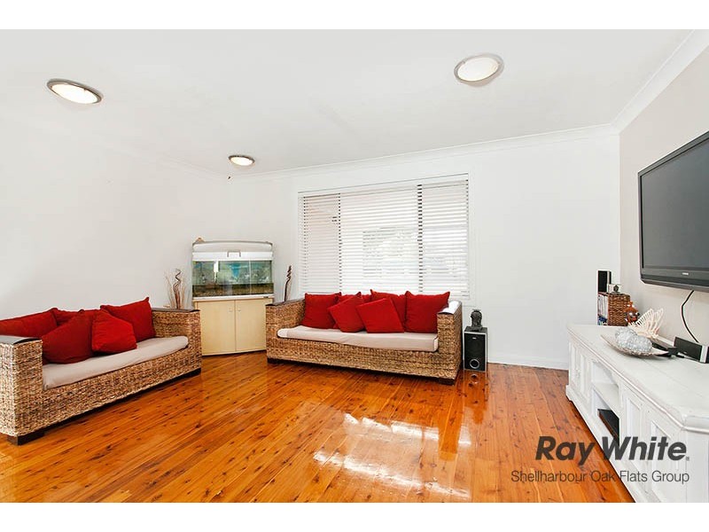 24 Waratah Avenue, Albion Park Rail NSW 2527