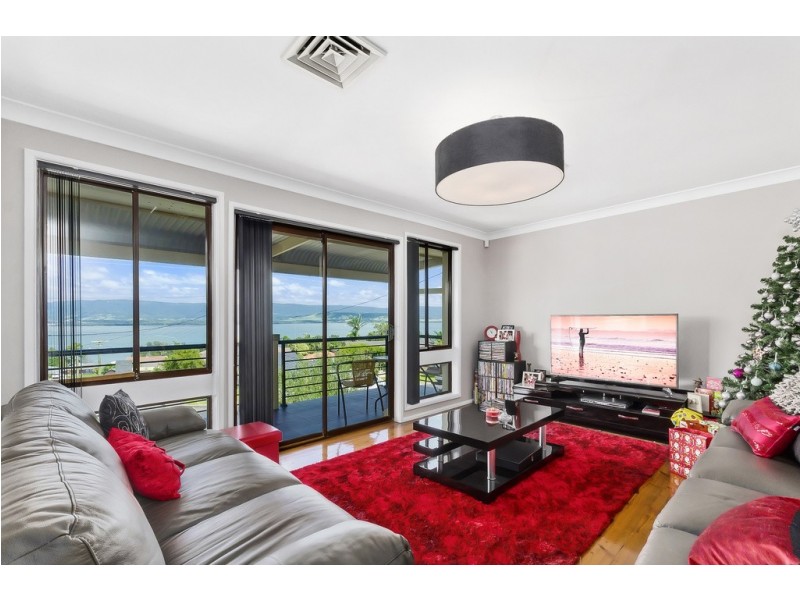 169 Landy Drive, Mount Warrigal NSW 2528