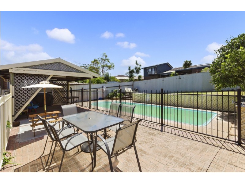 169 Landy Drive, Mount Warrigal NSW 2528