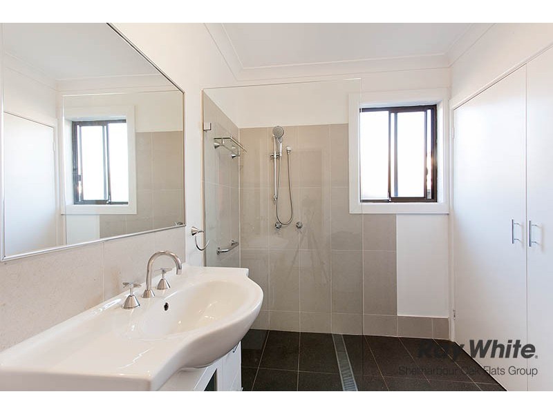 31 Oakland Avenue, Windang NSW 2528
