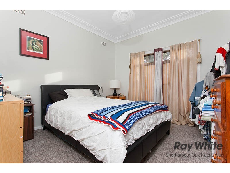 12 Joan Avenue, Warilla NSW 2528