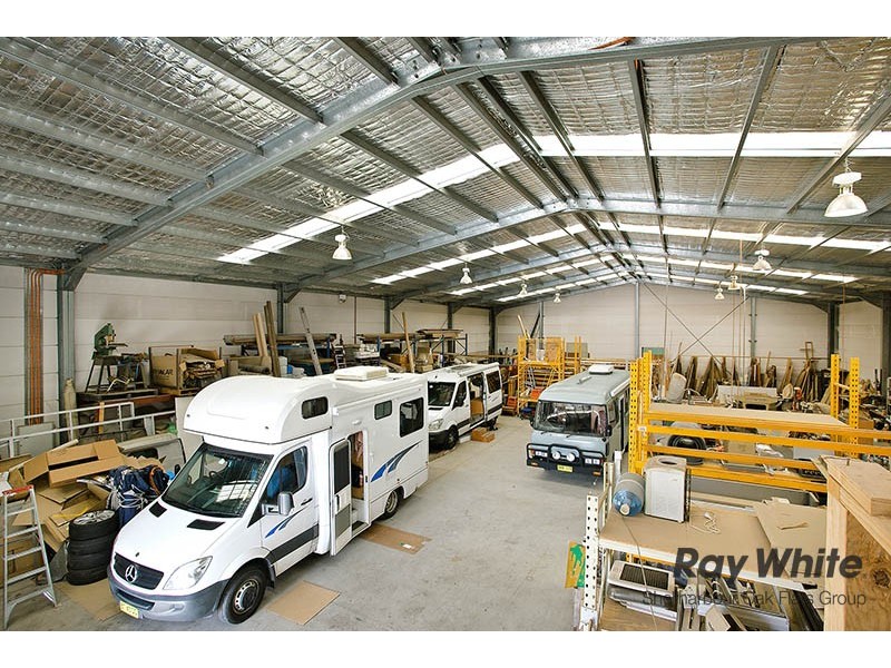 109 Industrial Road, Oak Flats NSW 2529