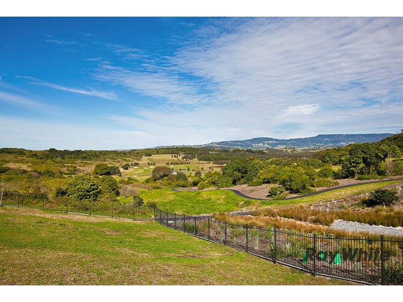 11 Lakelands Close, Shell Cove NSW 2529