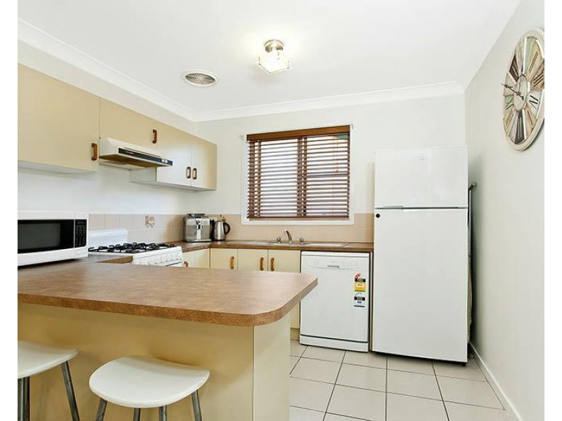 10/12 Bellbird Close, Barrack Heights NSW 2528