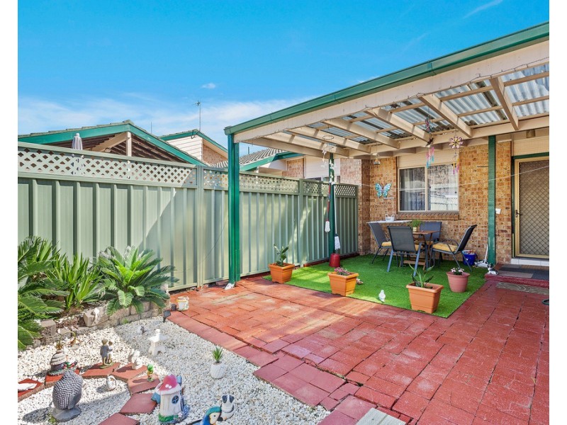 10/12 Bellbird Close, Barrack Heights NSW 2528