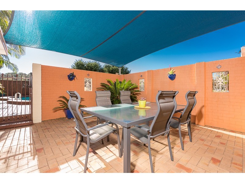 38 Roycroft Avenue, Mount Warrigal NSW 2528