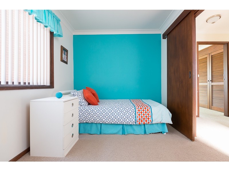 38 Roycroft Avenue, Mount Warrigal NSW 2528