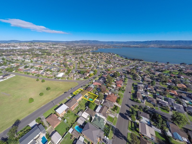 38 Roycroft Avenue, Mount Warrigal NSW 2528