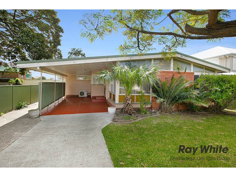 4 Eastern Avenue, Shellharbour NSW 2529