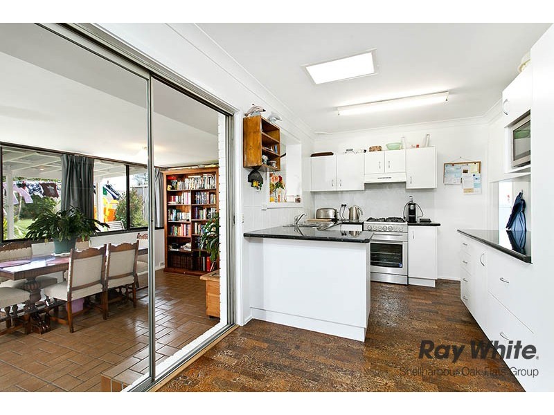 15b Landy Drive, Mount Warrigal NSW 2528
