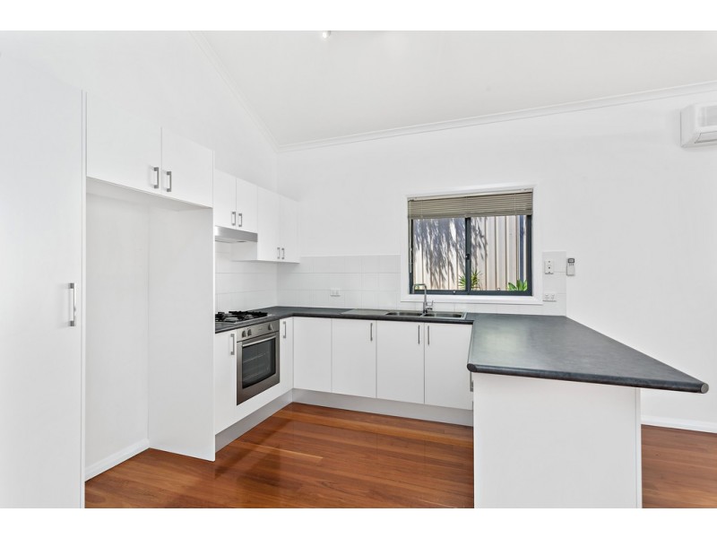 2/14 Merimbula Close, Flinders NSW 2529