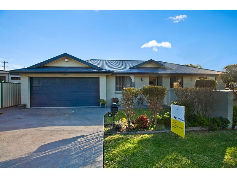 53 Moore Street, Oak Flats NSW 2529