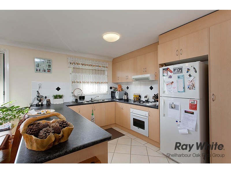 53 Moore Street, Oak Flats NSW 2529