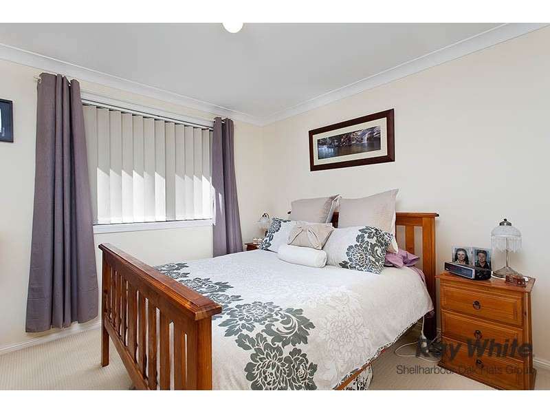 53 Moore Street, Oak Flats NSW 2529
