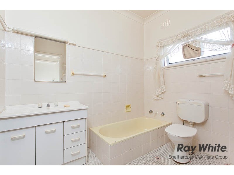 11 Hopetoun Street, Oak Flats NSW 2529