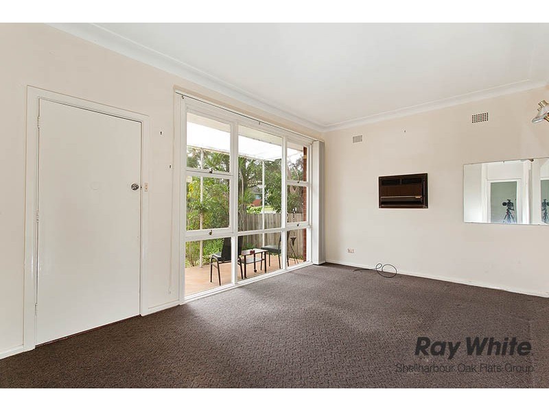 11 Hopetoun Street, Oak Flats NSW 2529