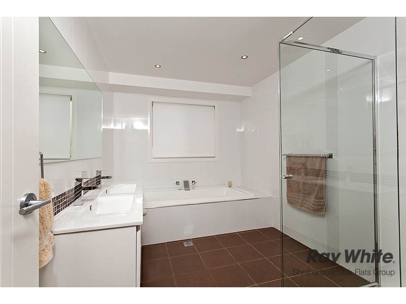 16 Huntingdale Close, Shell Cove NSW 2529