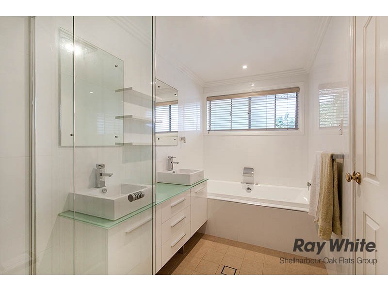 110 Cuthbert Drive, Mount Warrigal NSW 2528