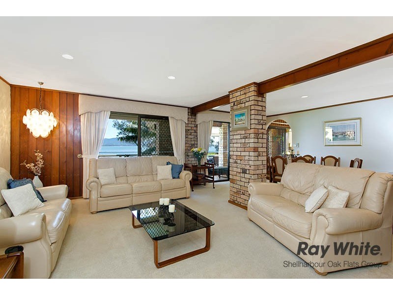 35 The Esplanade, Oak Flats NSW 2529