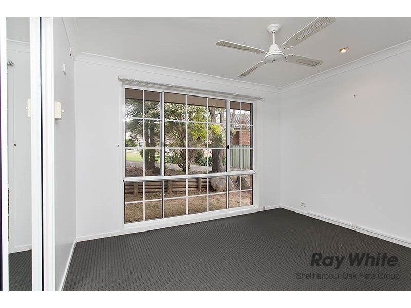 8 Normanby Place, Albion Park NSW 2527