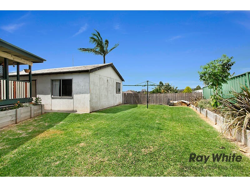 24 McCabe Street, Warilla NSW 2528