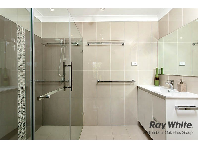 8 Karina Place, Oak Flats NSW 2529